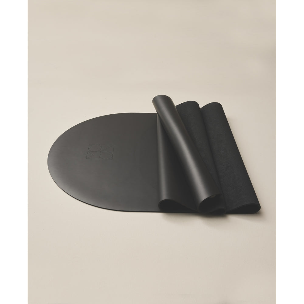 Moonchild Yoga Wear Crescent Moon Yoga Mat Yoga Mats Black
