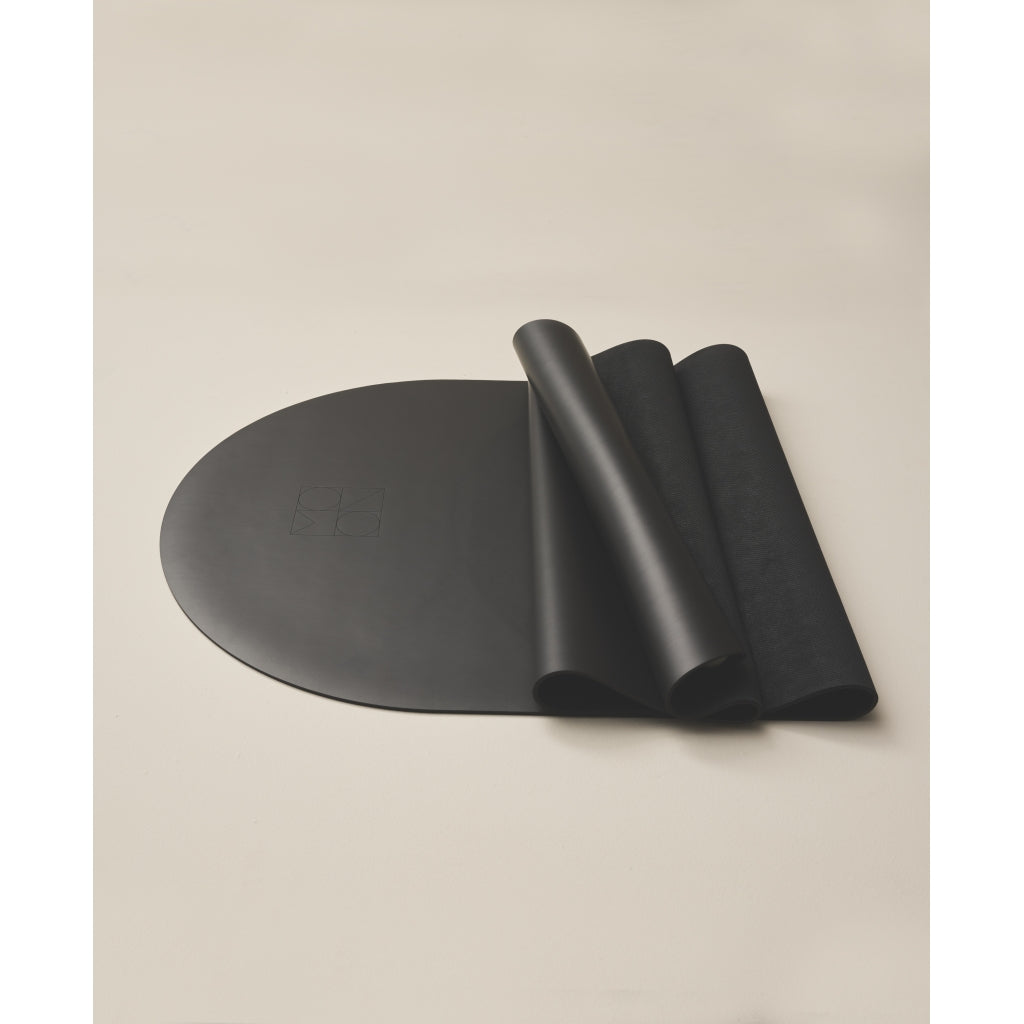 Moonchild Yoga Wear Crescent Moon Yoga Mat Yoga Mats Black