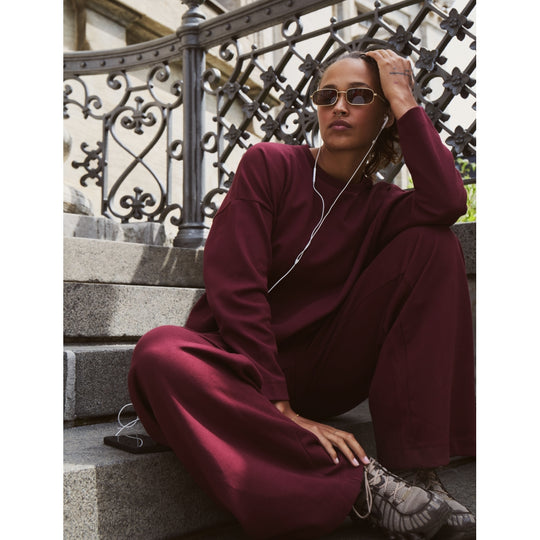 Moonchild Yoga Wear Moonchild Box Sweatpants Loungewear Burgundy