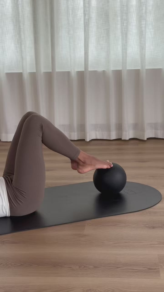 Moonchild Pilates Ball - Black